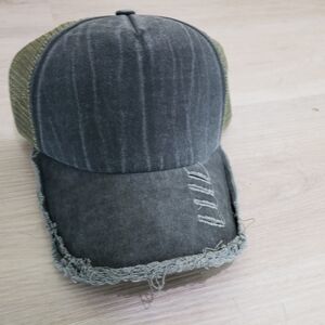 Source Unknown Distressed Gray and Olive Cap